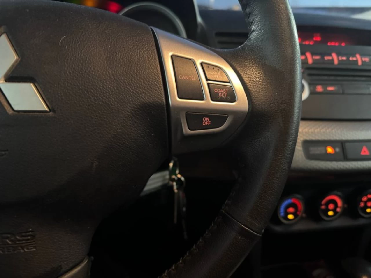 2013 Mitsubishi Lancer SE**10TH ANNIVERSARY EDITION**Un PropriÉtaire**TOIT OUVRANT**SIÈGES CHAUFFANTS** Main Image