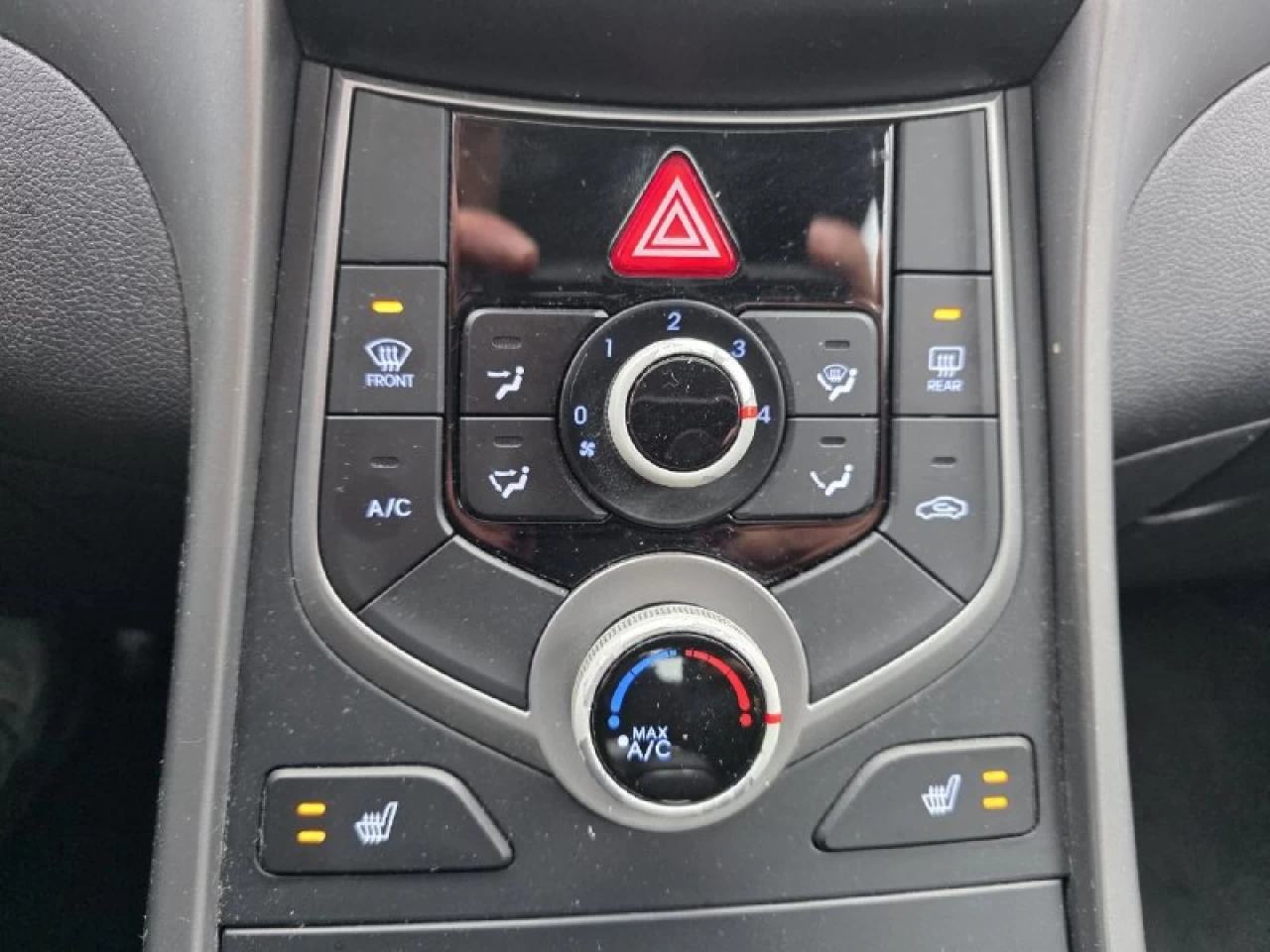 2015 Hyundai Elantra **Sport**GLS**TOIT OUVRANT**SIEGES CHAUFFANTS**MAGS** Main Image