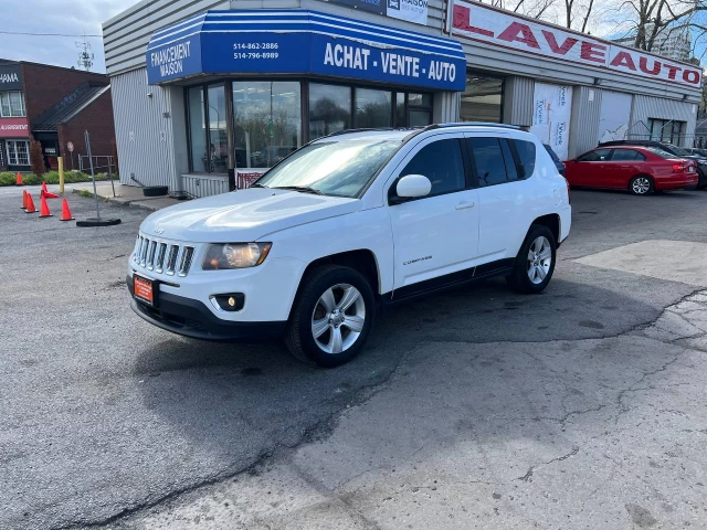 Jeep Compass High Altitude**CERTIFIÉE SAAQ**4X4**Toit Ouvrant**CAMERA DE RECUL**Sieges en Cuir**SIEGES CHAUFFANTS**MAGS**Tres Bien Entretenu** 2016