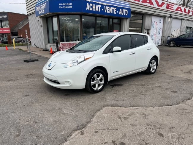Nissan LEAF - 2015