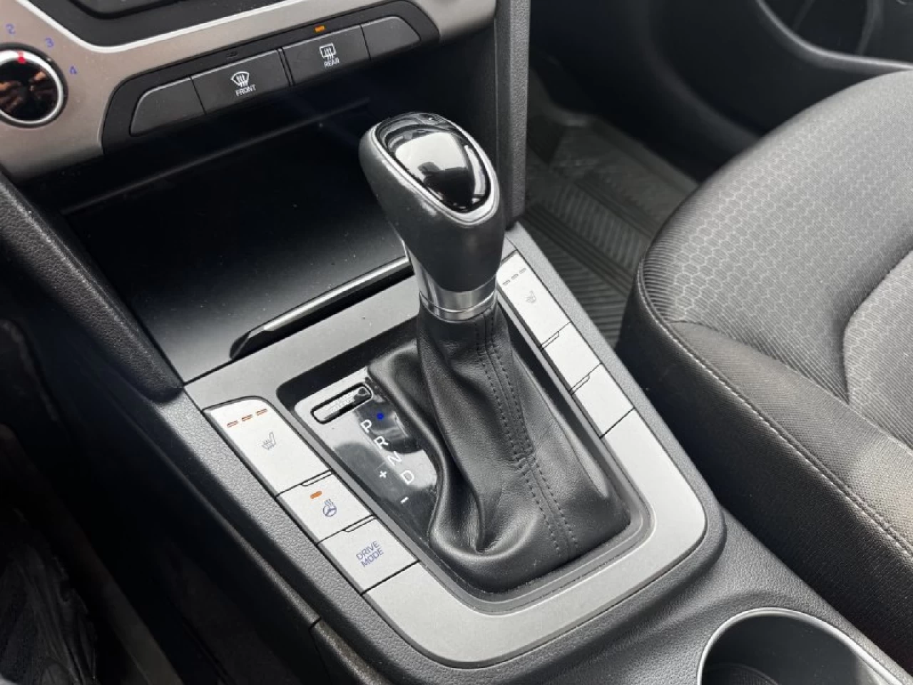 2018 Hyundai Elantra GL**CAMERA DE RECULE**SIEGES CHAUFFANTS**Volant Chauffant**SIEGES CHAUFFANTS** Image principale