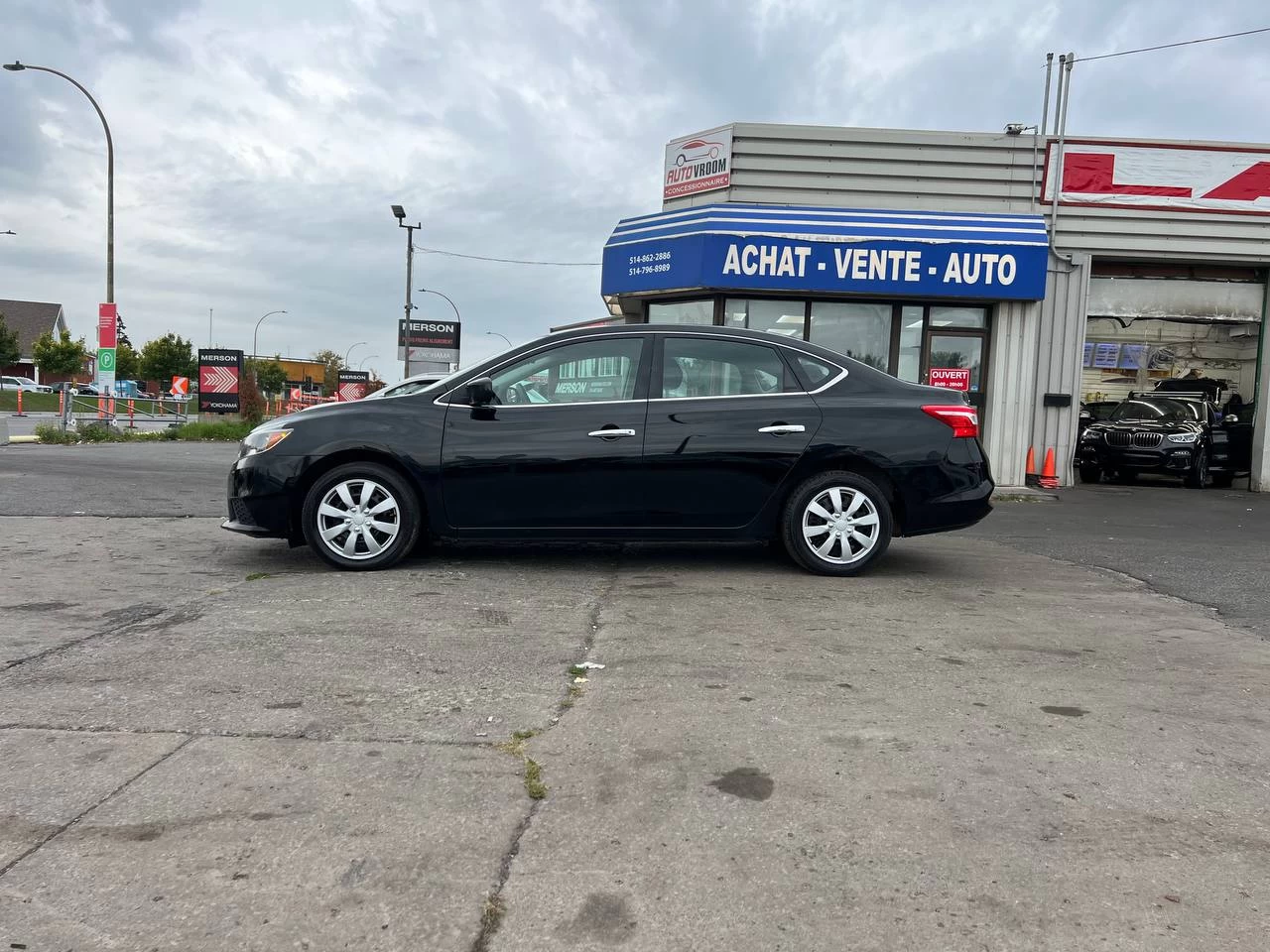 2017 Nissan Sentra S**Jamais accidente** Image principale