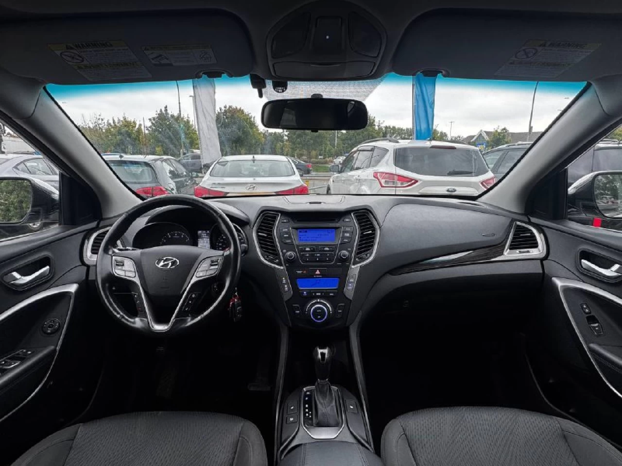 2014 Hyundai Santa Fe Sport Premium**Jamais Accidente**SIEGES CHAUFFNATS AVANT ET ARRIERE**VOLANT CHAUFFNATS**Financement 1Ère, 2e et 3e chance !! 100% ApprouvÉ Image principale