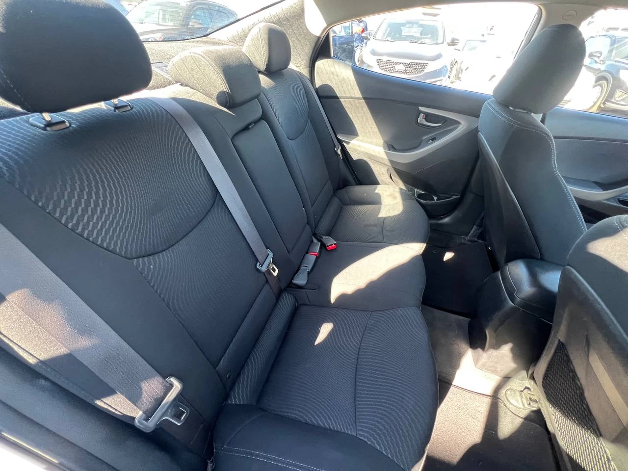 2015 Hyundai Elantra GL**SAAQ Certifie**Jamais Accidentee**SIEGES CHAUFFANTS** Image principale