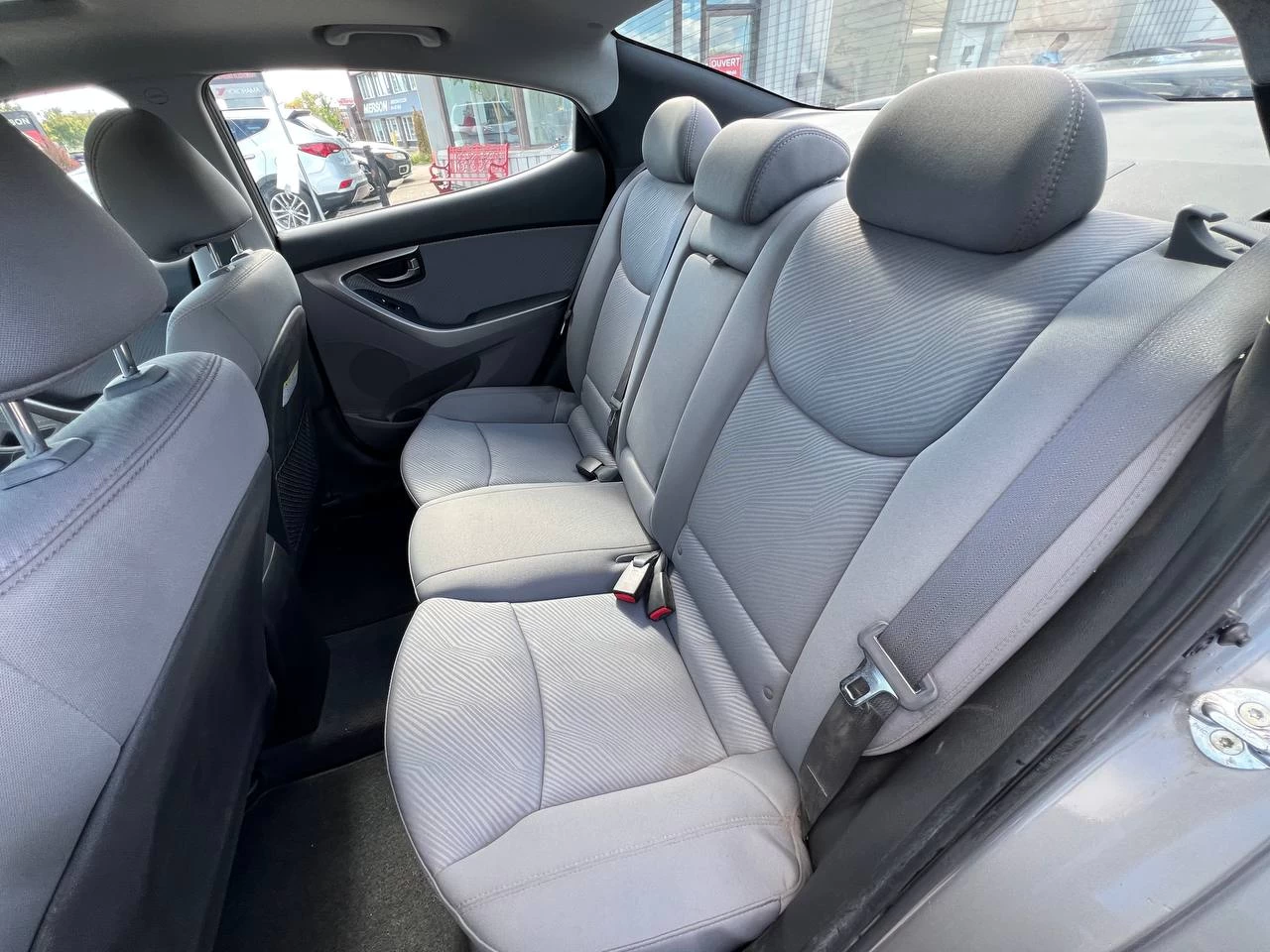 2013 Hyundai Elantra GLS**Jamais accidente**Un PropriÉtaire**Toit Ouvrant**SIEGES CHAUFFANTS**SIEGES CHAUFFANTS ARRIERE**MAGS** Image principale