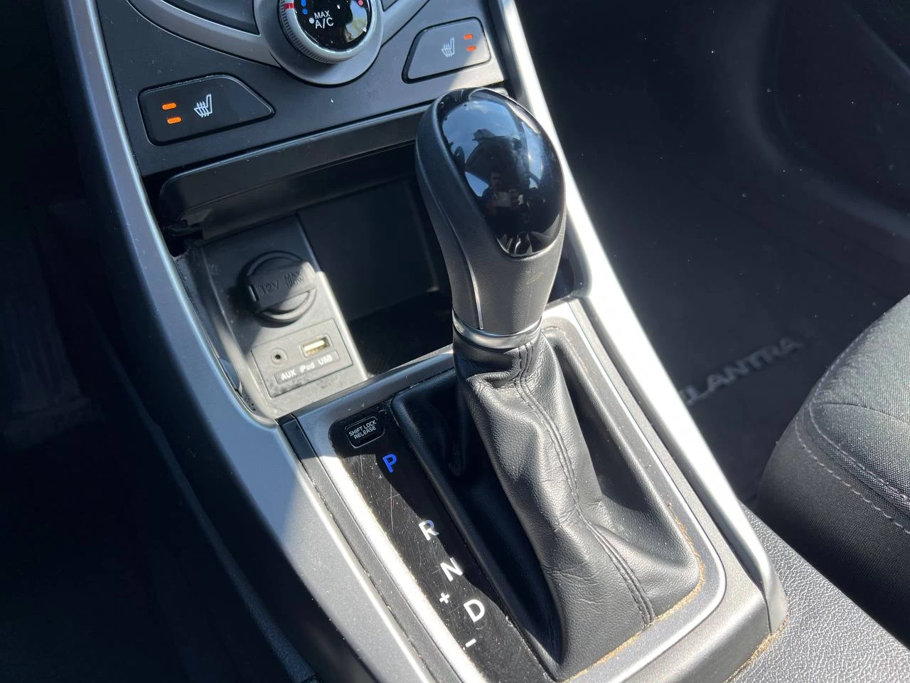2015 Hyundai Elantra GL**SIEGES CHAUFFANTS**BLUETOOTH** Image principale