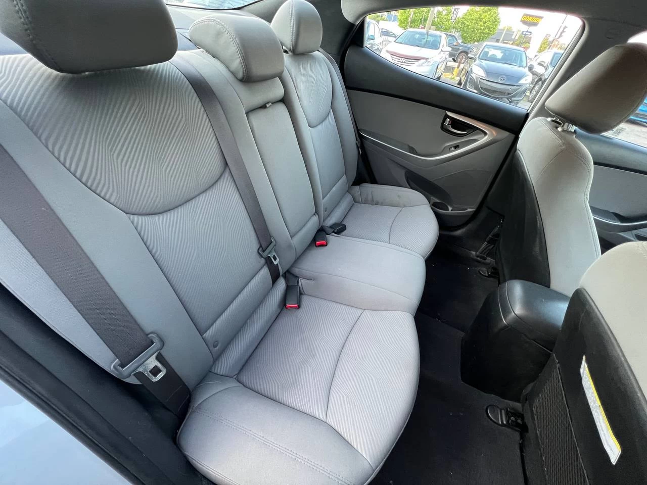 2013 Hyundai Elantra GL**SAAQ CERTIFIEE**SIEGES CHAUFFANTS** Main Image
