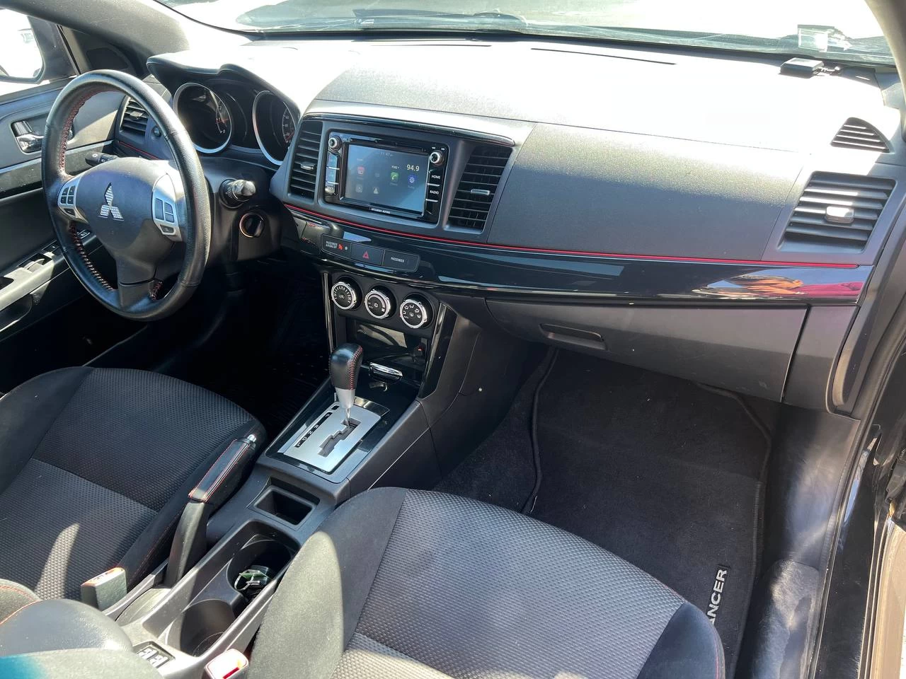 2017 Mitsubishi Lancer SE Anniversary Edition**TOIT OUVRANT**CAMERA DE RECULE**SIEGES CHAUFFANTS**MAGS** Image principale