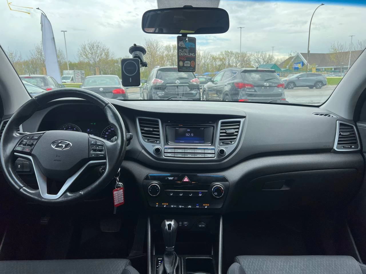 2017 Hyundai Tucson Premium**SAAQ Certifie**CAMERA DE RECUL**ANGLE MORT**SIEGES CHAUFFANTS**Volant Chauffant**MAGS Image principale