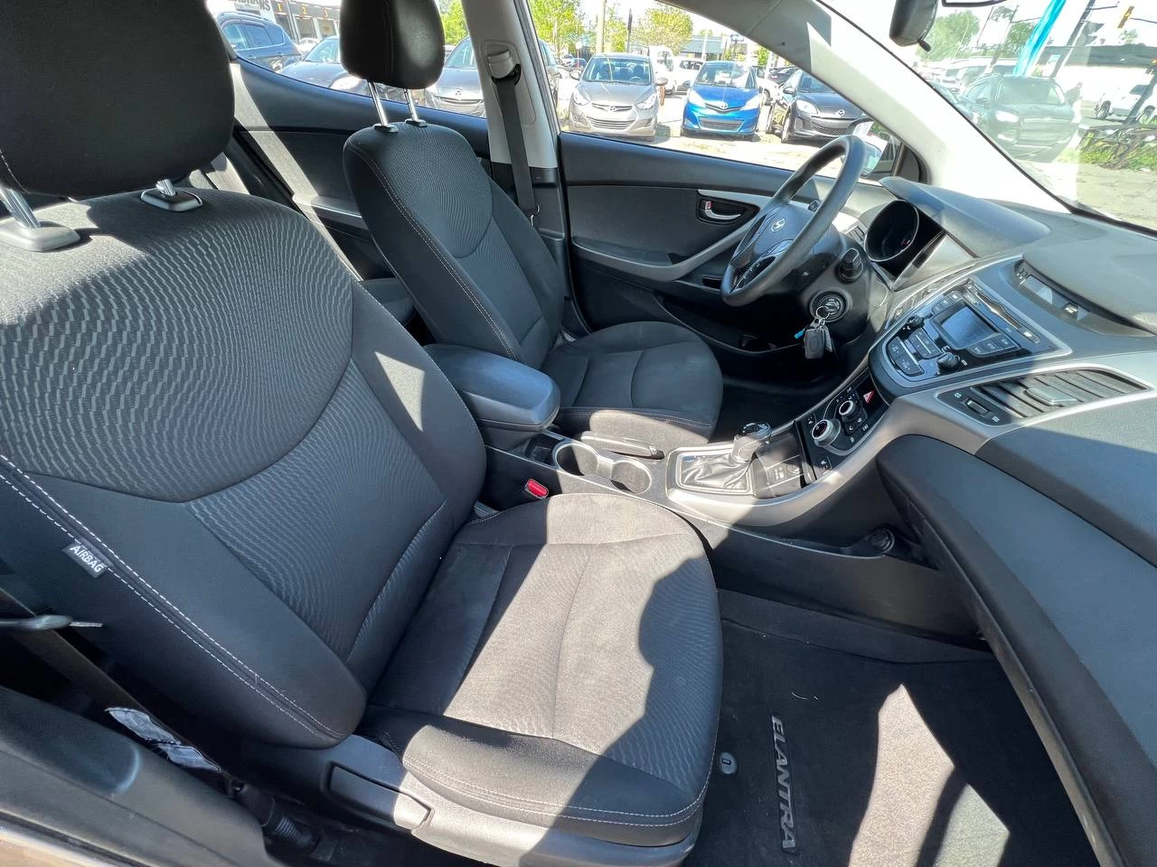 2015 Hyundai Elantra GL**SIEGES CHAUFFANTS**BLUETOOTH** Image principale