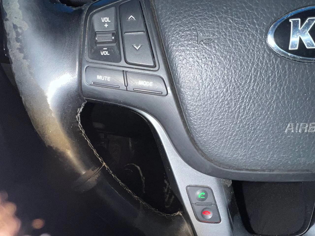 2014 Kia Sorento SX**JAMAIS ACCIDENTEE**AWD**TOIT OUVRANT PANAROMIQUE**CAMERA DE RECULE**NAVI**SIEGES EN CUIR**SIEGES CHAUFFANTS AVANT ET ARRIERE**SiÈge VentilÉ**VOLANT CHAUFFANT**Alerte d’angle mort** Main Image