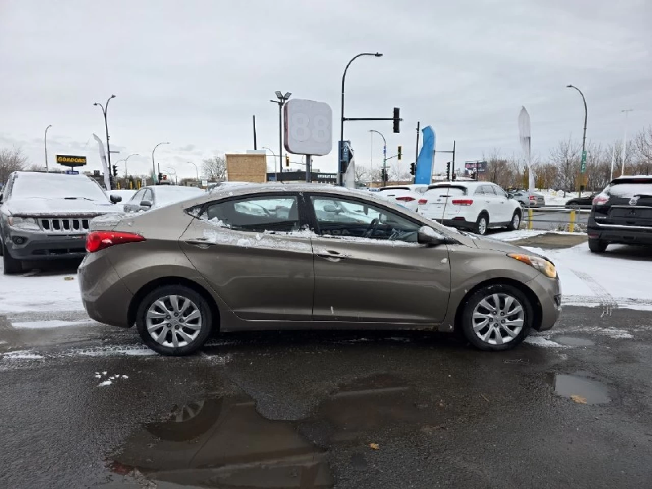 2012 Hyundai Elantra **GL**BAS KILO**JAMAIS ACCIDENTEE**SIEGES CHAUFFANTS**EN SPECIAL** Main Image