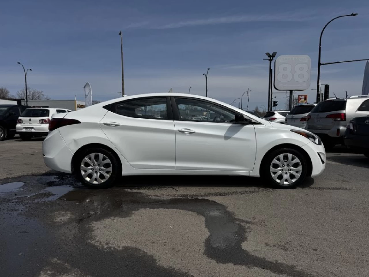 2014 Hyundai Elantra GL**SIEGES CHAUFFANTS**DÉmarreur À Distance** Image principale