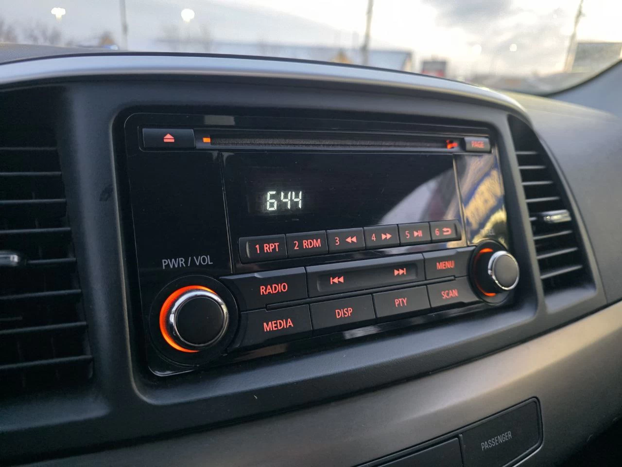 2014 Mitsubishi Lancer SE**AWD**SAAQ CERTIFIEE**SIEGES CHAUFFNATS**MAGS**Financement 1Ère, 2e et 3e chance !! 100% ApprouvÉ Main Image