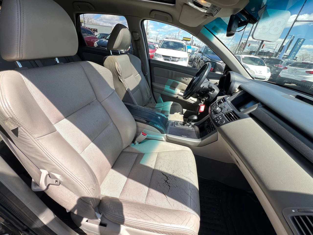 2010 Acura RDX Tech Pkg**AWD**Jamais Accidentee**TOIT OUVRANT**SIEGES CHAUFFNATS**SIEGES EN CUIR**Navigation**Mags** Image principale