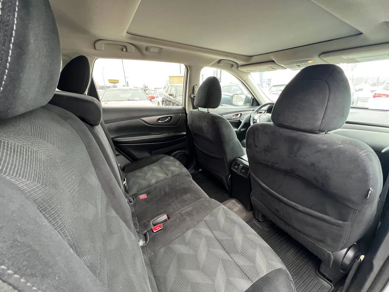 2016 Nissan Rogue SV**AWD**Toit Ouvrant Panoramique**CAMERA DE RECULE**SIEGES CHAUFFNATS**MAGS** Image principale