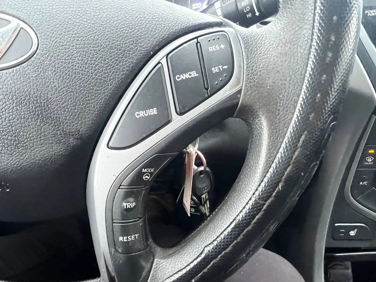 2015 Hyundai Elantra GL**SIEGES CHAUFFANTS** Image principale