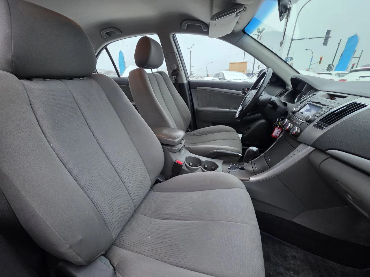 2009 Hyundai Sonata GL**JAMAIS ACCIDENTEE**SIEGES CHAUFFANTS**EN SPECIAL Image principale