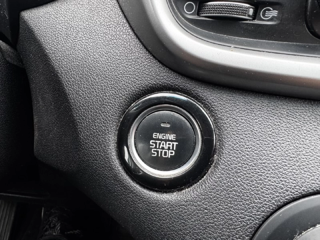 2018 Kia Sorento **7 PASSAGERS**LX**AWD**APPLE CAR PLAY**CAMERA DE RECUL**SIEGES CHAUFFANTS**MAGS** Main Image