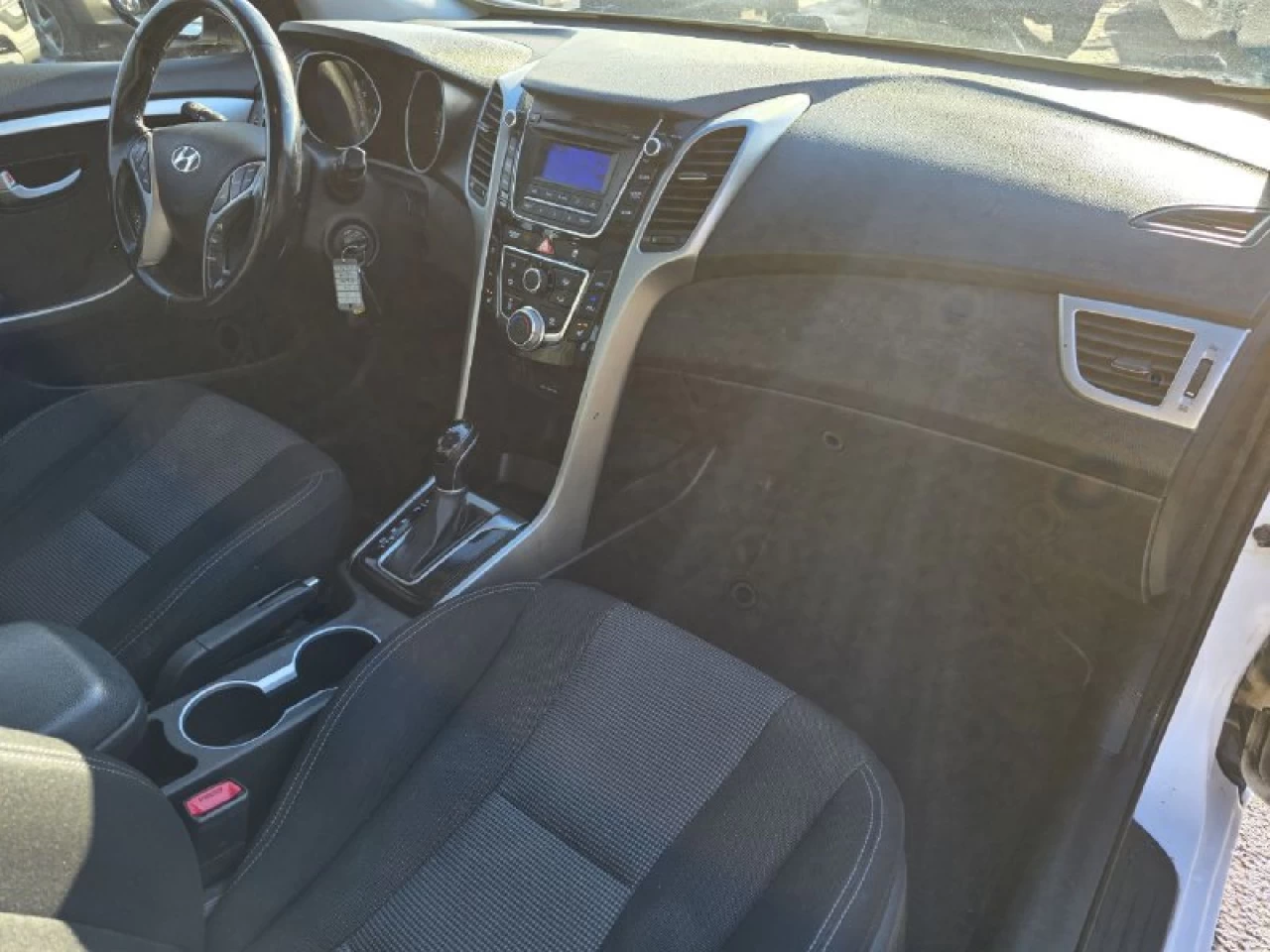 2013 Hyundai Elantra GT GLS**JAMAIS ACCIDENTEE**TOIT OUVRANT**SIÈGES CHAUFFANTS**MAGS**ACTIVE ECO** Main Image