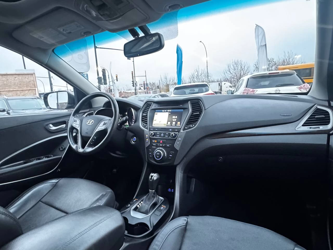 2017 Hyundai Santa Fe Sport Limited**AWD**Jamais Accidente**SAAQ CERTIFIEE**TOIT OUVRANT PANORAMIQUE**SIEGE EN CUIR**CAMERA DE RECUL**SIEGES CHAUFFNATS AVANT ET ARRIERE**Siege Ventile**Volant Chauffant**Navigation**Alerte d'angle Mort**MAGS** Main Image