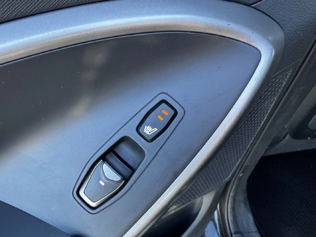 2016 Hyundai Santa Fe Sport Premium**Jamais Accidente**SAAQ CERTIFIEE****SIEGES CHAUFFNATS AVANT ET ARRIERE**VOLANT CHAUFFANTS**MAGS** Image principale