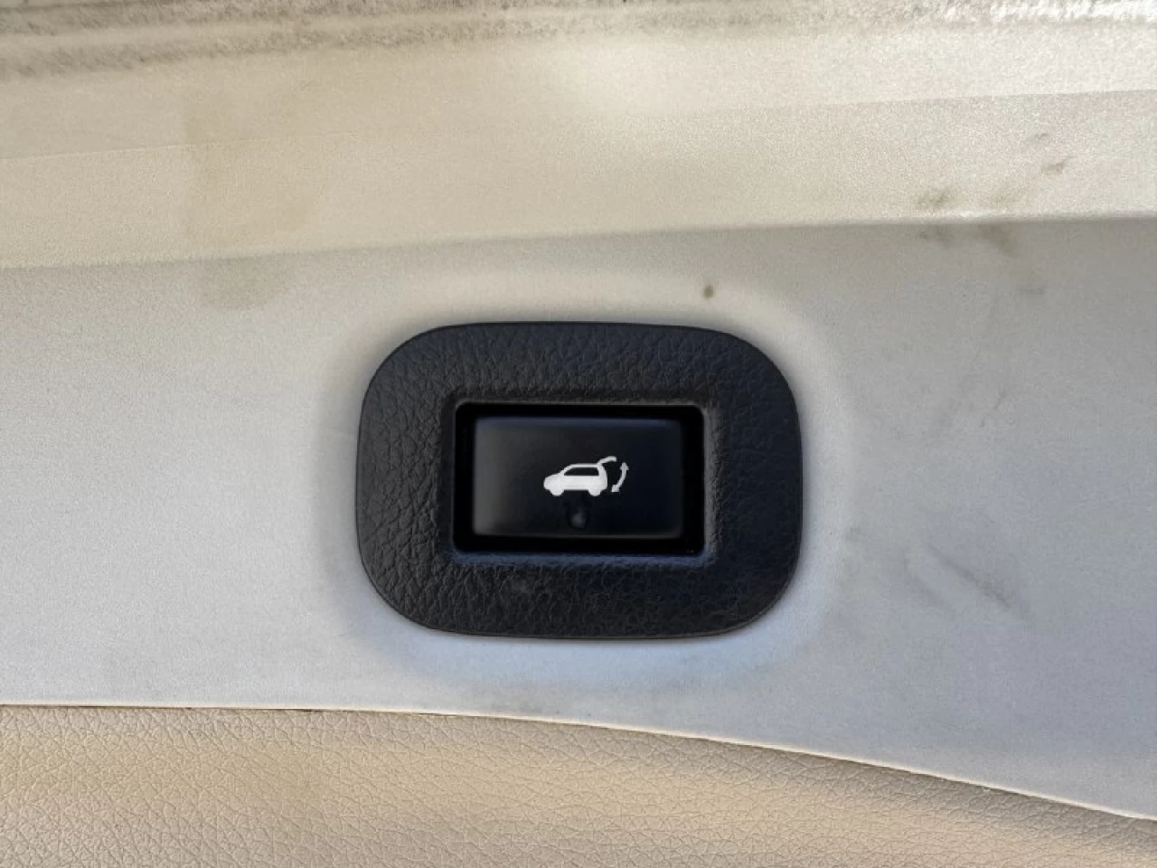 2015 Nissan Rogue SL**AWD**TOIT PANORAMIQUE**CAMERA DE RECULE**SIEGES EN CUIR**NAVIGATION**VOLANT CHAUFFANTS**SIEGES CHAUFFANTS** Image principale