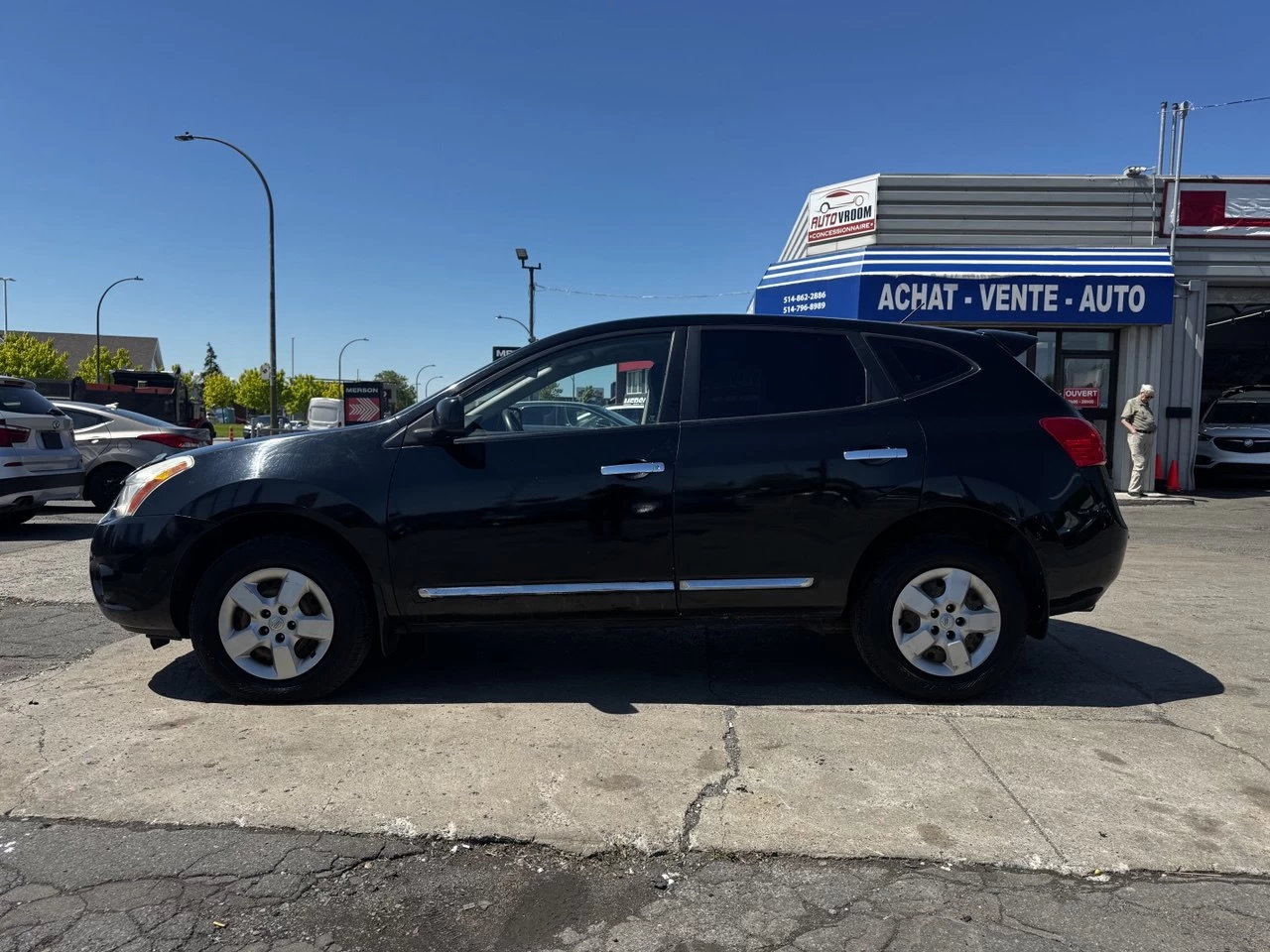 2013 Nissan Rogue S** Main Image