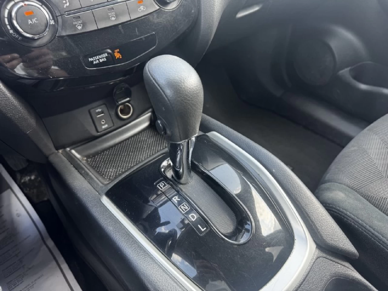 2016 Nissan Rogue SV**AWD**CAMERA DE RECULE**SIEGES CHAUFFNATS**MAGS**SIEGES ELECTRIC** Main Image
