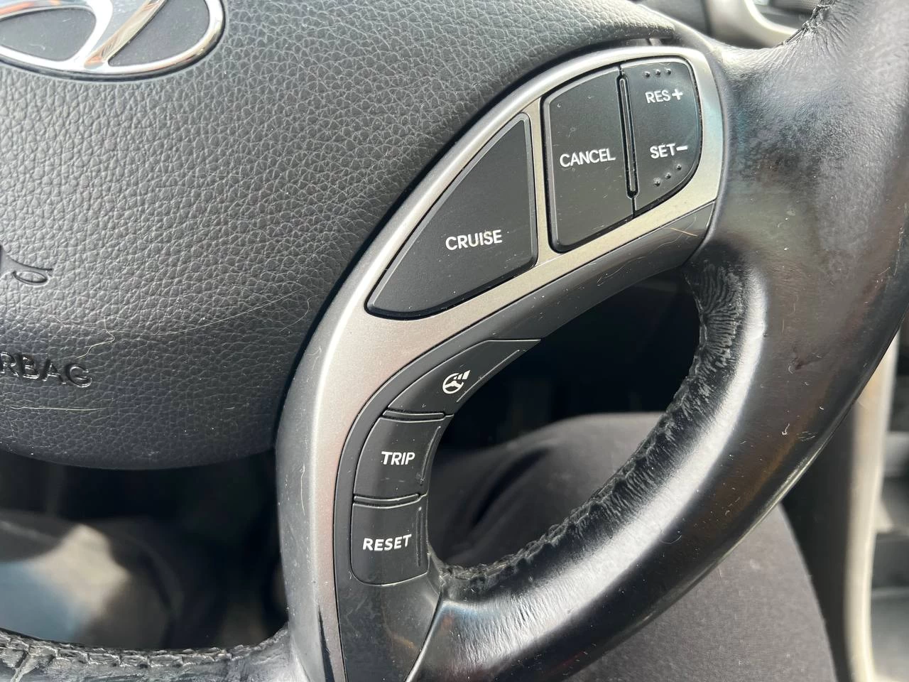 2013 Hyundai Elantra GT GLS**Toit Ouvrant Panoramique**Sieges CHAUFFANTS**MAGS** Image principale