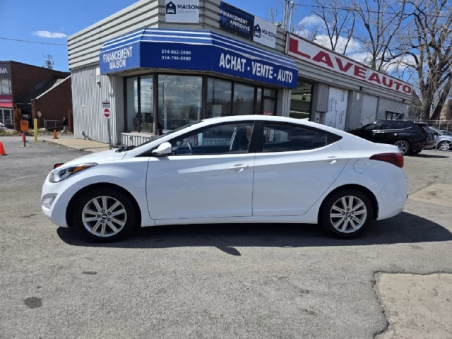Hyundai Elantra **ALLURE Sport**SAAQ CERTIFIEE**TOIT OUVRANT**CAMERA DE RECUL**SIEGES CHAUFFANTS**MAGS** 2016