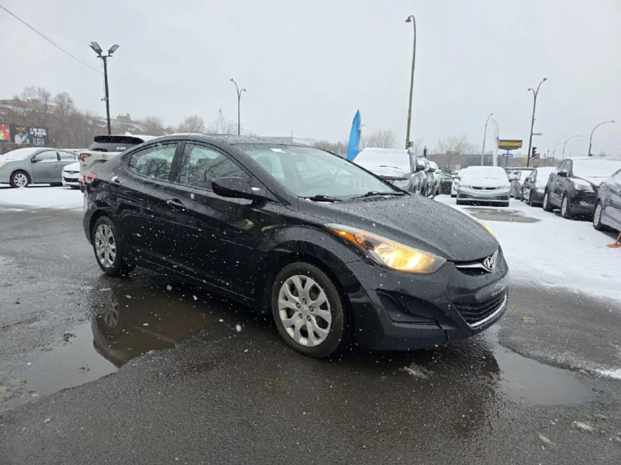 2015 Hyundai Elantra GL**SIEGES CHAUFFANTS** Image principale