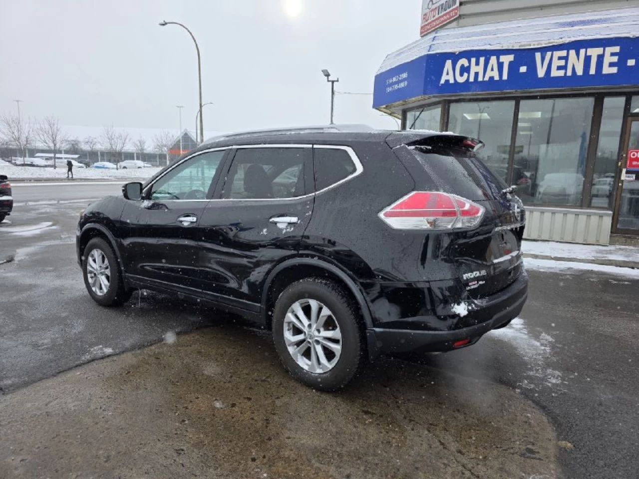 2014 Nissan Rogue SV**AWD**TOIT OUVRANT PANORAMIQUE**CAMERA DE RECULE**SIEGES CHAUFFNATS** Image principale