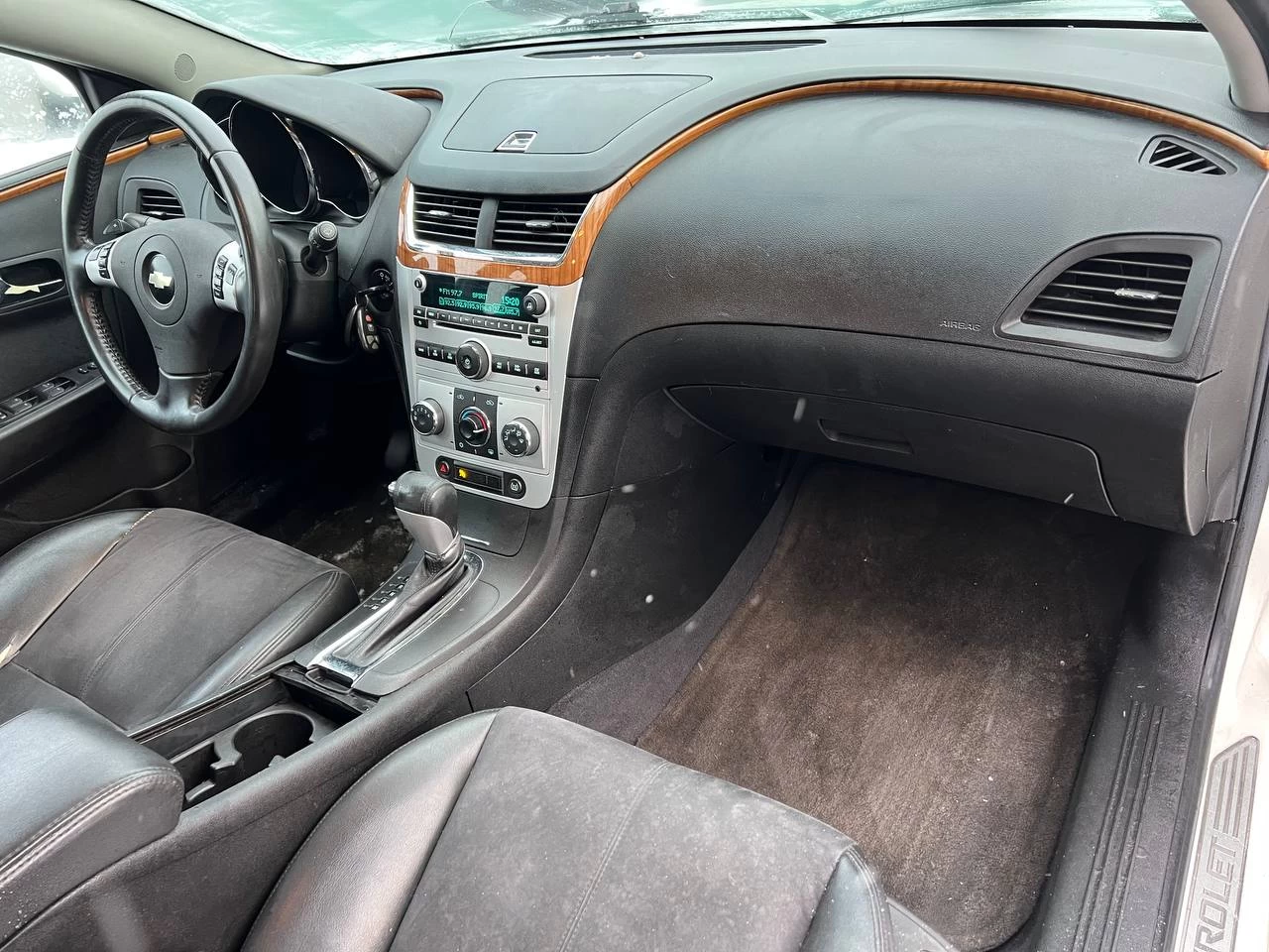 2010 Chevrolet Malibu LT Platinum Edition Main Image