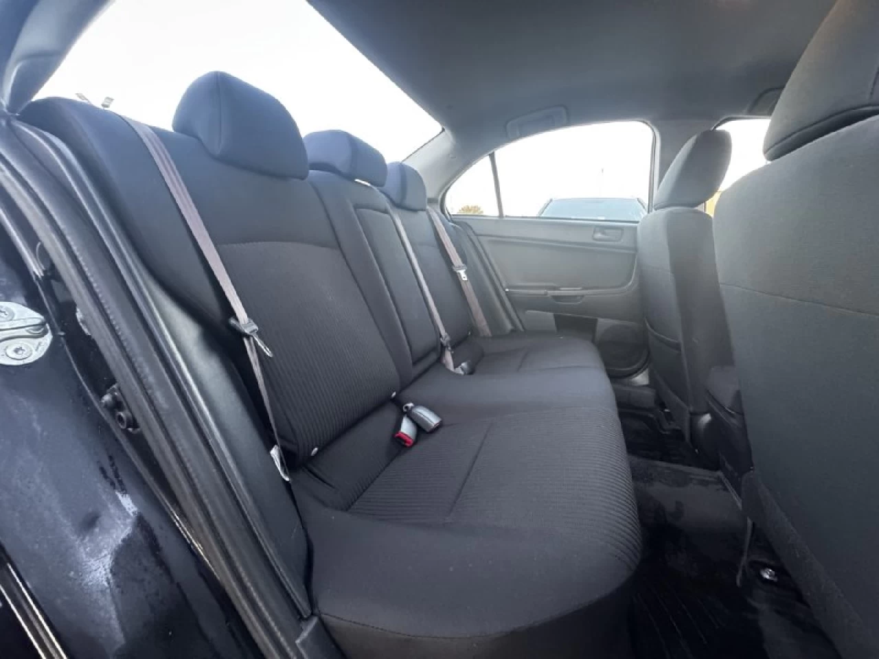 2014 Mitsubishi Lancer SE**AWD**SAAQ CERTIFIEE**SIEGES CHAUFFNATS**MAGS**Financement 1Ère, 2e et 3e chance !! 100% ApprouvÉ Image principale