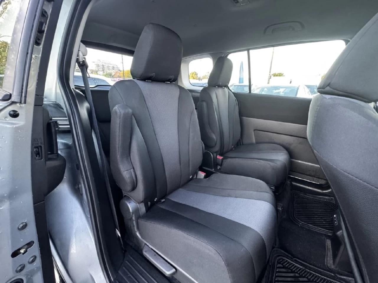 2013 Mazda 5 GS**6 PASSAGER**Jamais Accidente**SAAQ CERTIFIEE**MAGS** Image principale