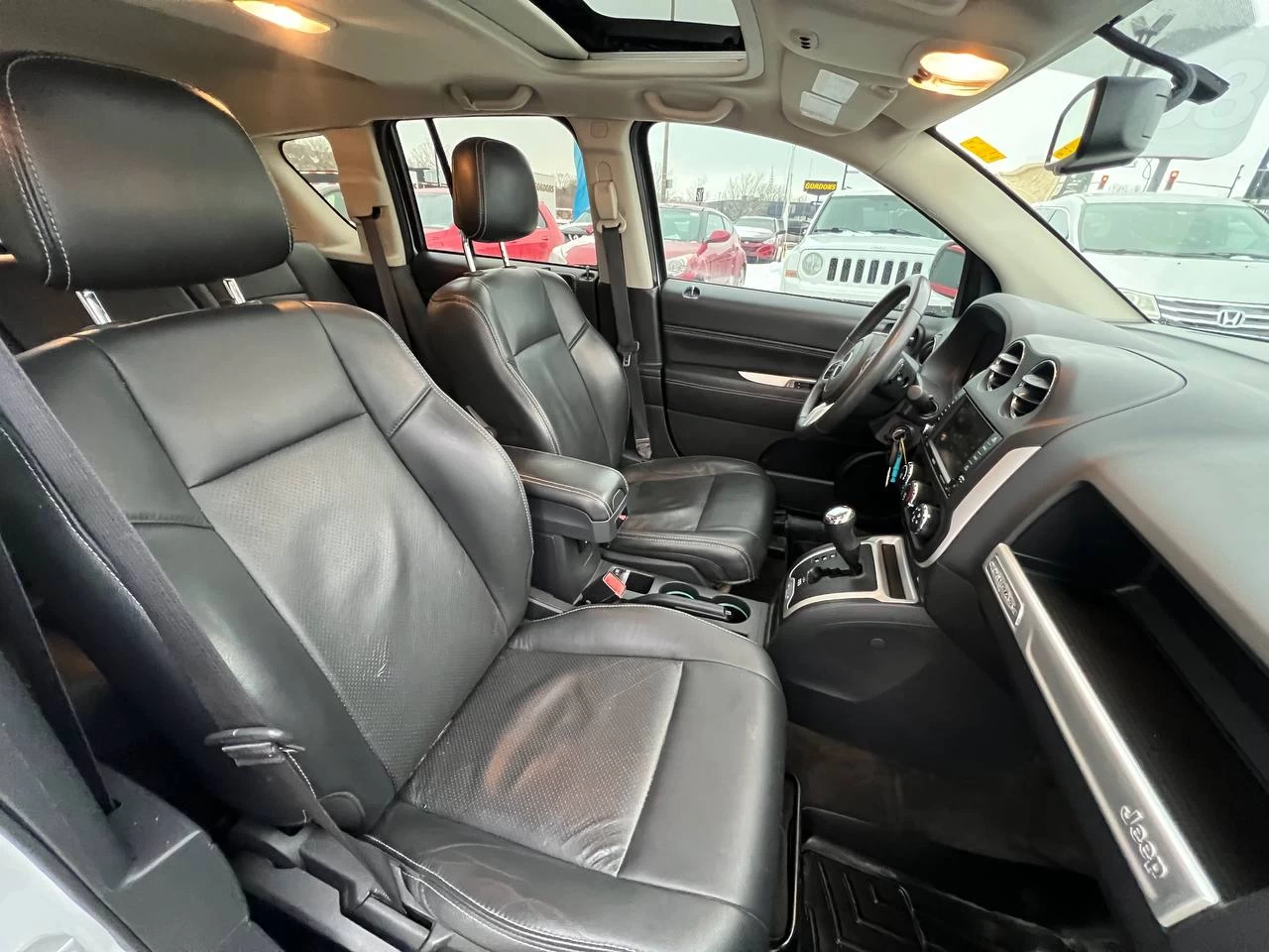 2016 Jeep Compass High Altitude**CERTIFIÉE SAAQ**4X4**Toit Ouvrant**CAMERA DE RECUL**Sieges en Cuir**SIEGES CHAUFFANTS**MAGS**Tres Bien Entretenu** Image principale