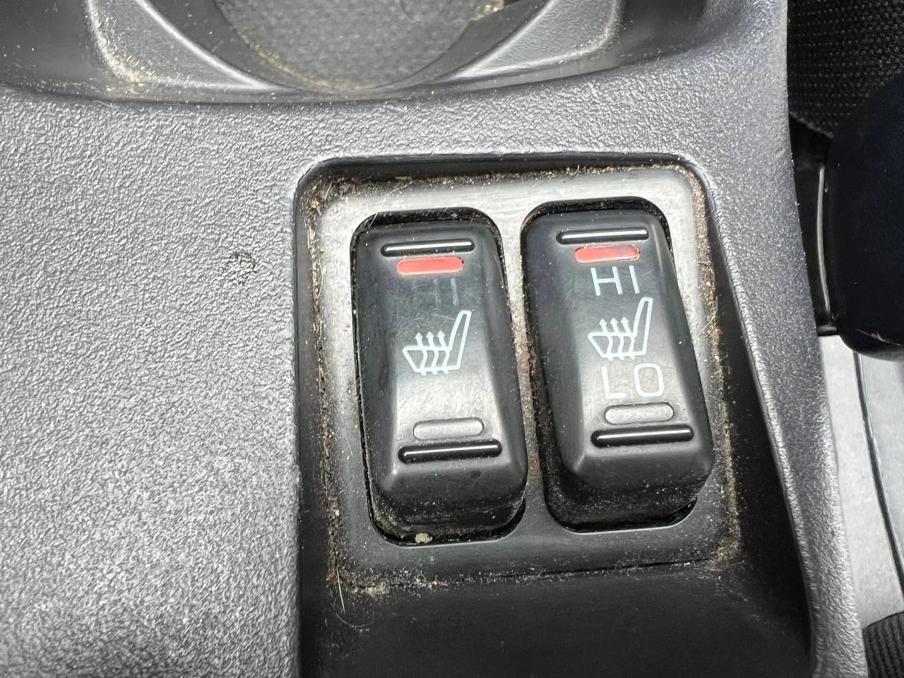 2015 Mitsubishi Lancer LIMITED** Jamais accidente**TOIT OUVRANT**SIEGES CHAUFFANTS**MAGS**AIRCLIM** Image principale