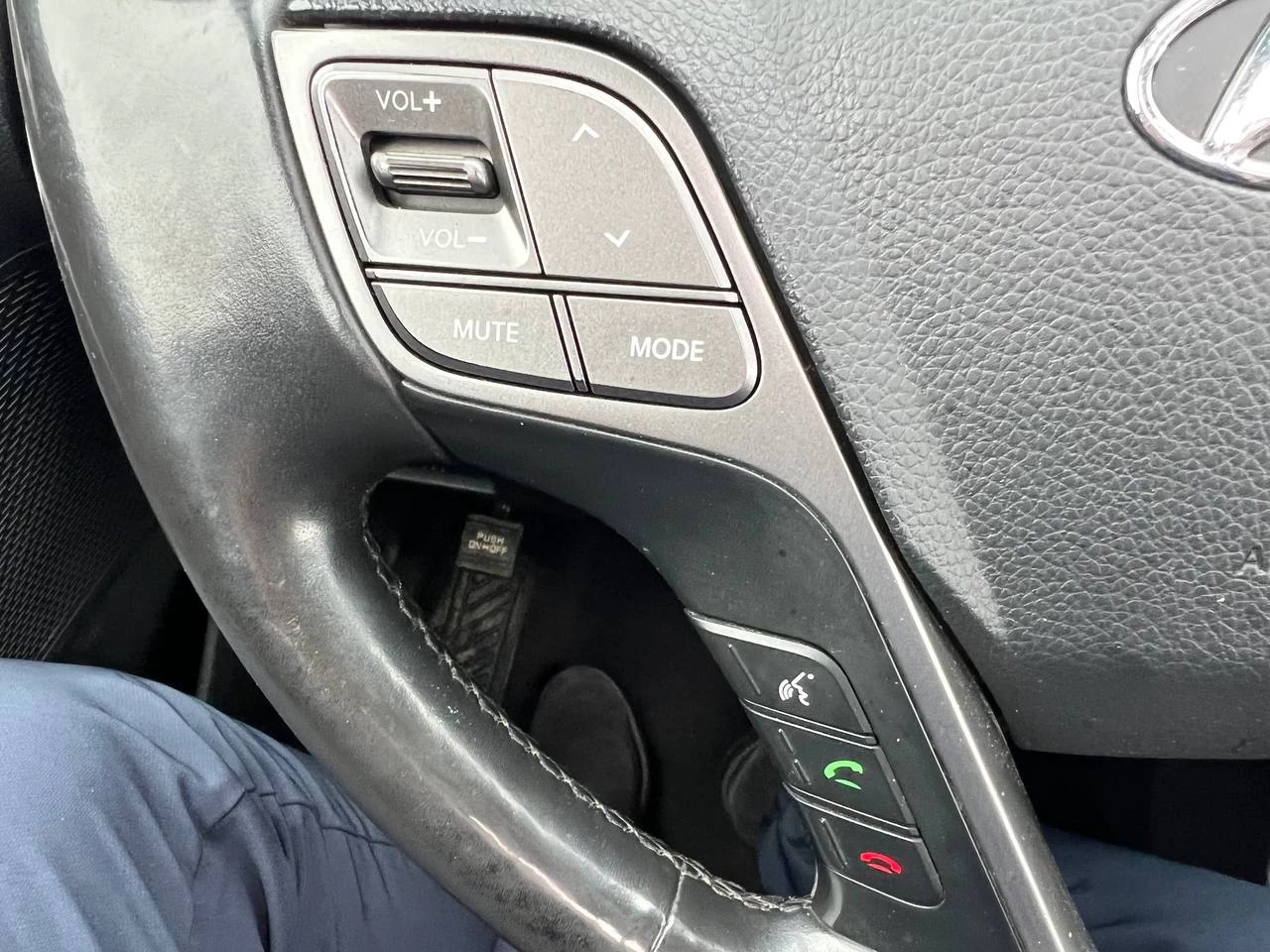 2014 Hyundai Santa Fe Sport SE**AWD**Jamais Accidente**TOIT OUVRANT PANORAMIQUE**SIEGE EN CUIR**CAMERA DE RECUL**SIEGES CHAUFFNATS AVANT ET ARRIERE**VOLANT CHAUFFNATS**MAGS** Image principale