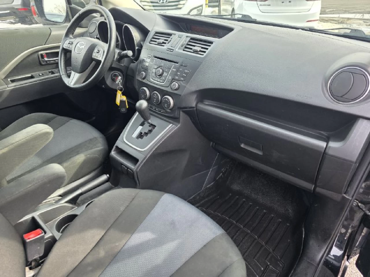 2015 Mazda 5 GS**Jamais Accidente**Tres Bien Entretenu**6 PASSAGERS**MAGS**EN SPECIAL** Image principale