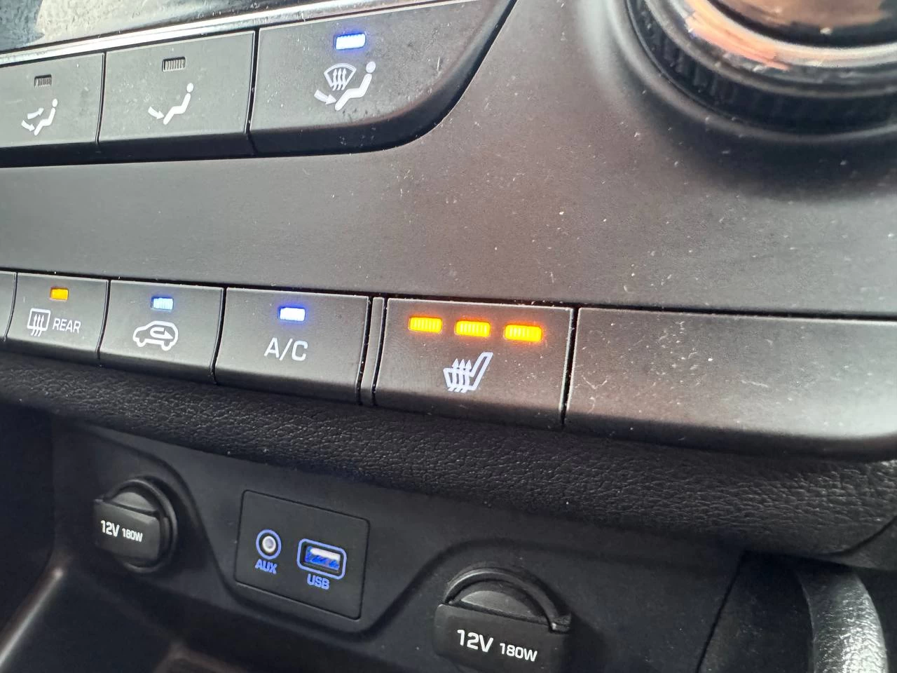 2016 Hyundai Tucson Premium **SIÈGES CHAUFFANTS AVANT ET ARRIÈRE**CAMERA DE RECUL**DÉTÉCTEUR D'ANGLES MORTS** Main Image