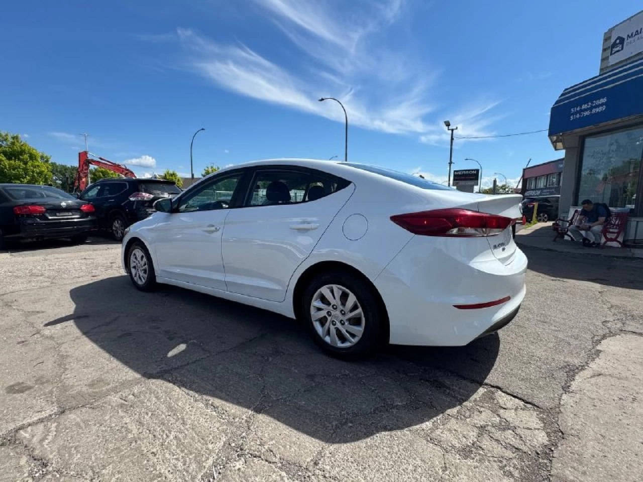 2017 Hyundai Elantra LE **SIÈGES CHAUFFANTS**BLUETOOTH**SELECTEUR DE MODES DE CONDUITE**ÉCONOMIQUE** Financement 1Ère, 2e et 3e chance !! 100% ApprouvÉ Image principale
