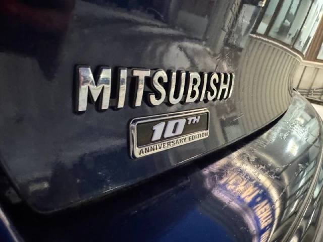 Mitsubishi Lancer SE**10TH ANNIVERSARY EDITION**Un Propriétaire**TOIT OUVRANT**SIÈGES CHAUFFANTS** 2013
