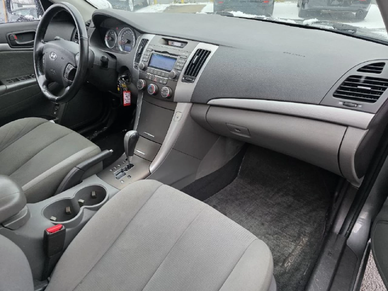2009 Hyundai Sonata GL**JAMAIS ACCIDENTEE**SIEGES CHAUFFANTS**EN SPECIAL Image principale