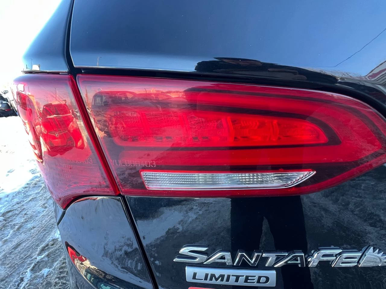 2017 Hyundai Santa Fe Sport Limited**AWD**TOIT OUVRANT PANORAMIQUE**SIEGE EN CUIR**CAMERA DE RECUL**SIEGES CHAUFFNATS AVANT ET ARRIERE**Siege Ventile**Volant Chauffant**Alerte d'angle Mort**MAGS** Image principale