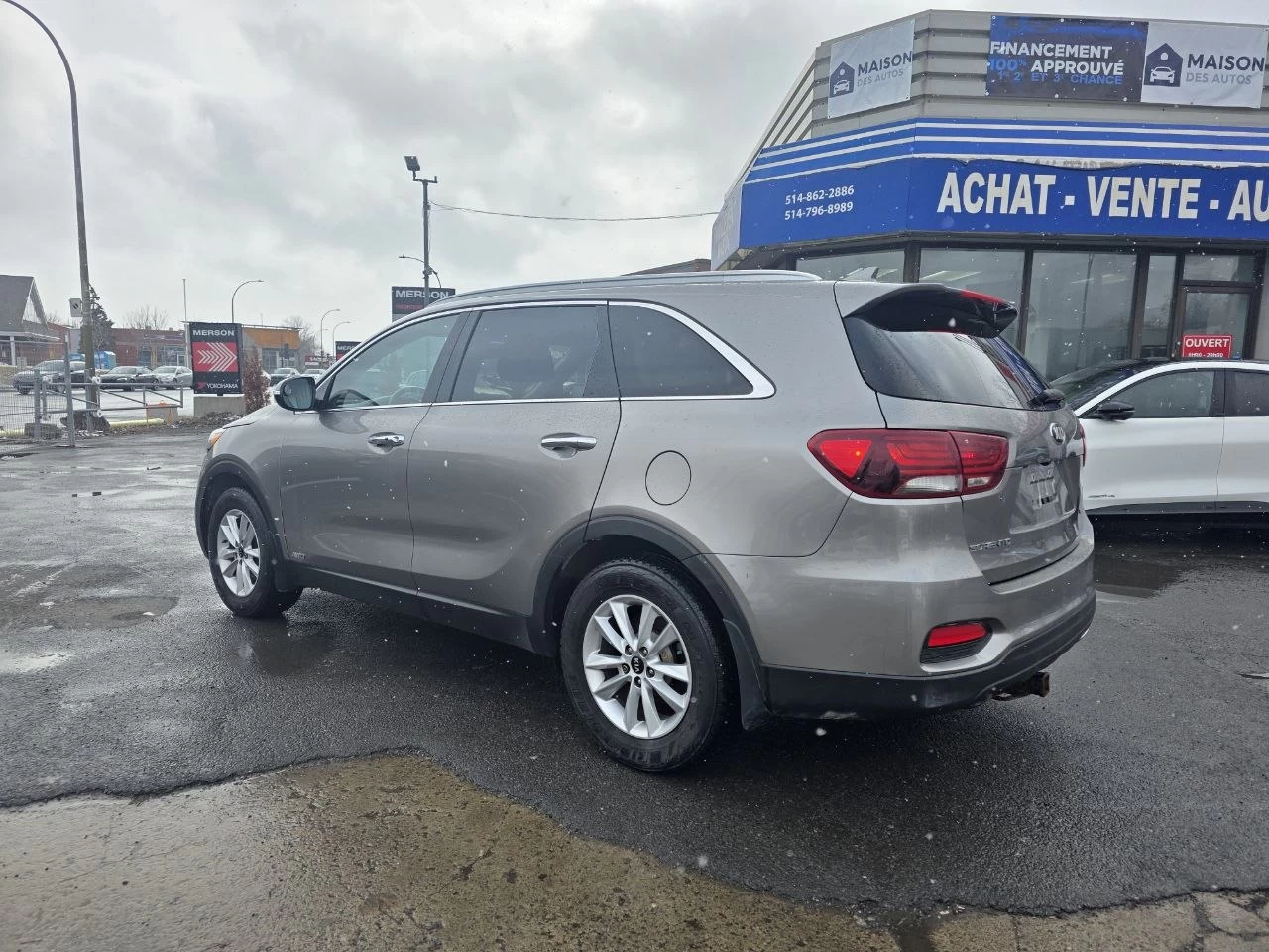 2019 Kia Sorento **LX**7 PASSAGERS**AWD**CAMERA DE RECUL**SIEGES CHAUFFANTS**MAGS**EN SPECIAL** Image principale