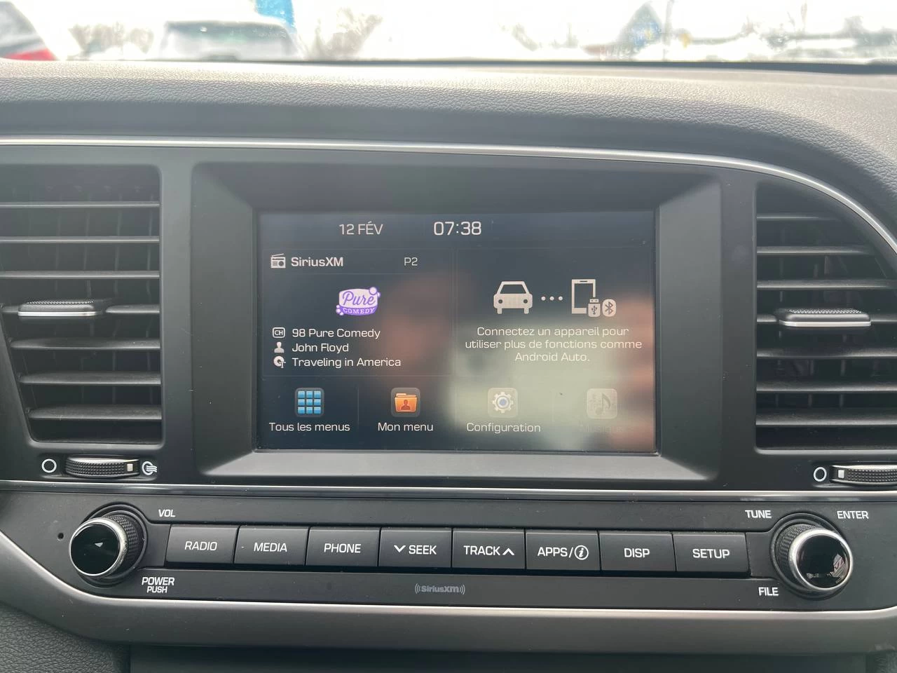 2017 Hyundai Elantra GL**CAR PLAY**CAMERA DE RECULE**SIEGES CHAUFFANTS**VOLANT CHAUFFANTS**ANGLE MORT**MAGS** Image principale