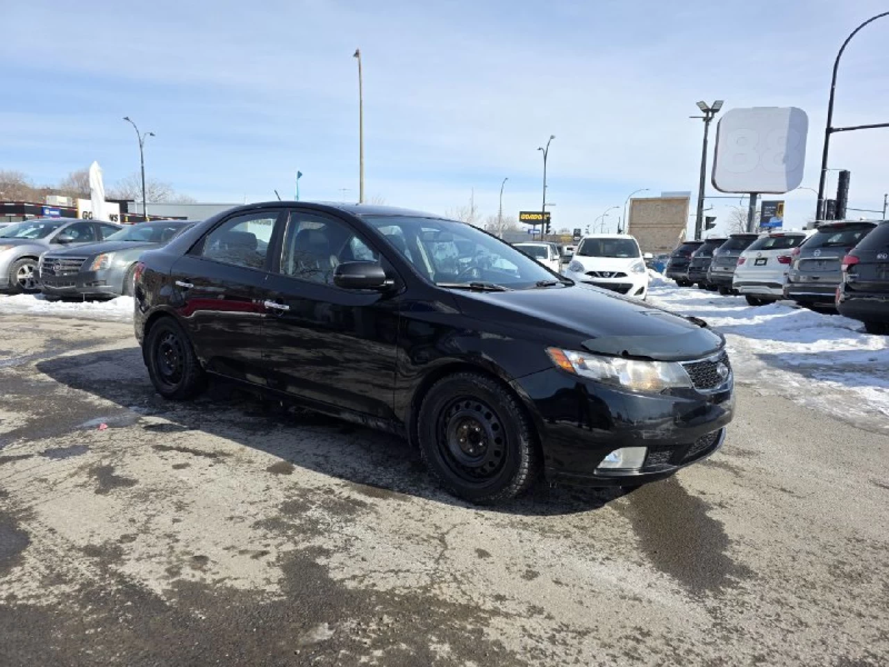 2011 Kia Forte **SX**JAMAIS ACCIDENTEE**CUIR**TOIT OUVRANT**SIEGES CHAUFFANTS**EN SPECIAL Image principale