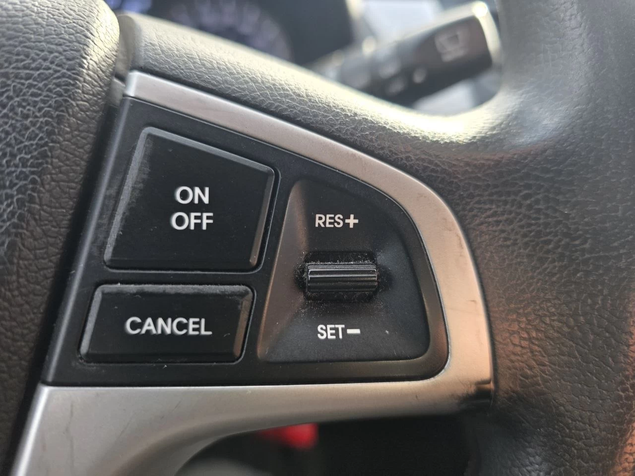 2012 Hyundai Accent GL Image principale