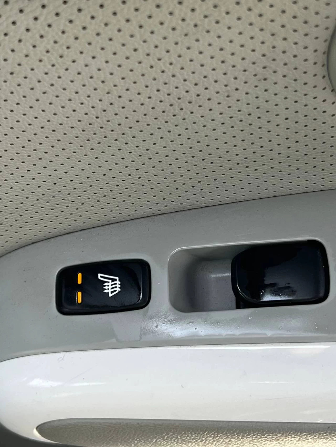 2016 Kia Soul EV Luxury**Jamais Accidentee**NAVIGATION**CUIR**SIEGES CHAUFFANTS AVANT ET ARRIERE**SIEGES FROIDS**VOLANT CHAUFFANT**MAGS** Main Image